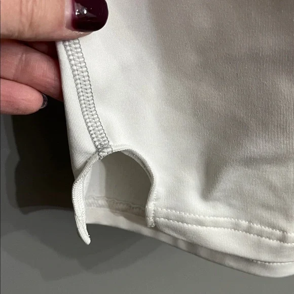 Under Armour Men's White Long Sleeve Performance Tee Coldgear Fitted - Picture 7 of 9